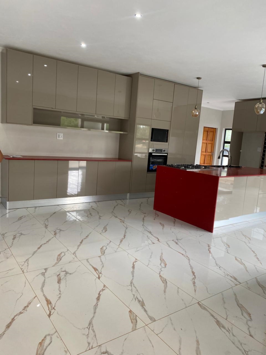 5 Bedroom Property for Sale in Seasons Lifestyle Estate North West